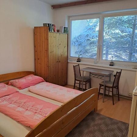 Apartman Na Jizni Olmütz Exterior foto
